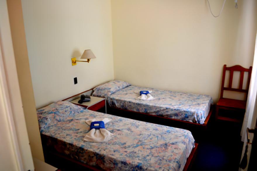 Hotel Riviera Córdoba Zewnętrze zdjęcie